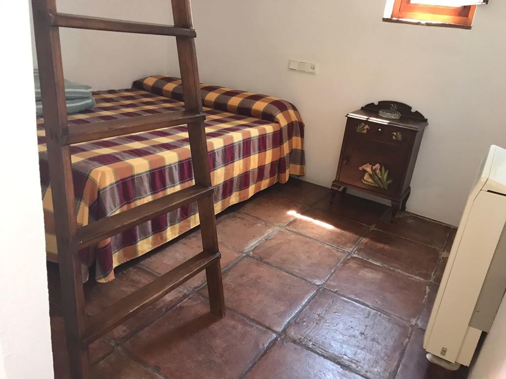 Cortijo Nuevo Alojamiento Rural Cuevas del Becerro Bagian luar foto